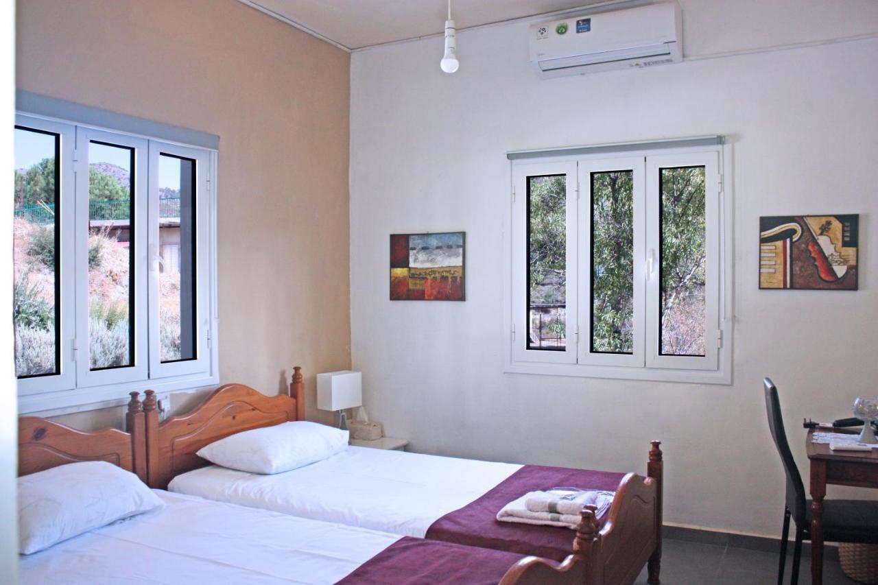 Laoni Guest House In Moutoullas, Marathasa Limassol Exteriör bild